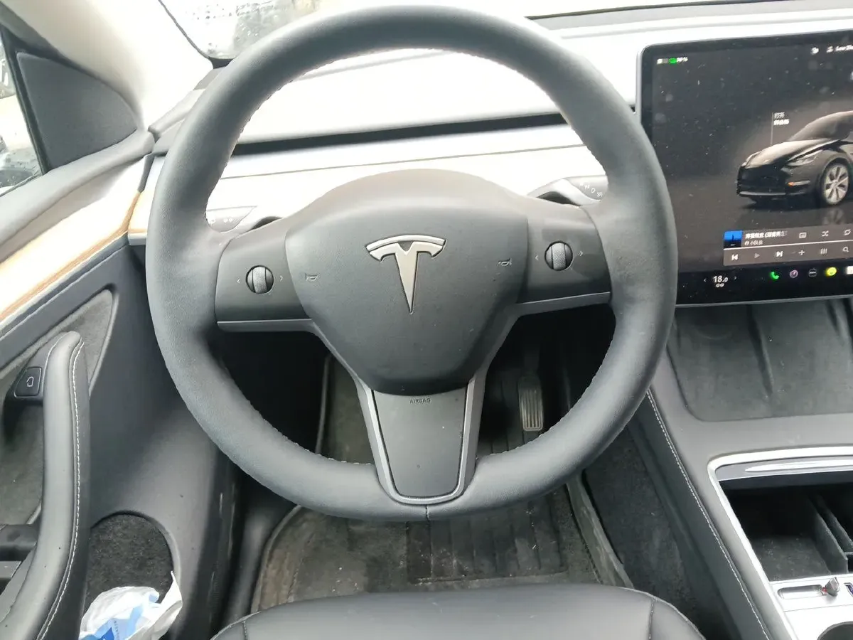 2022 Tesla Model Y BEV 60KWH,autocango,china used car exporter,china ev exporter,chinese used car exporter,chinese used ev exporter