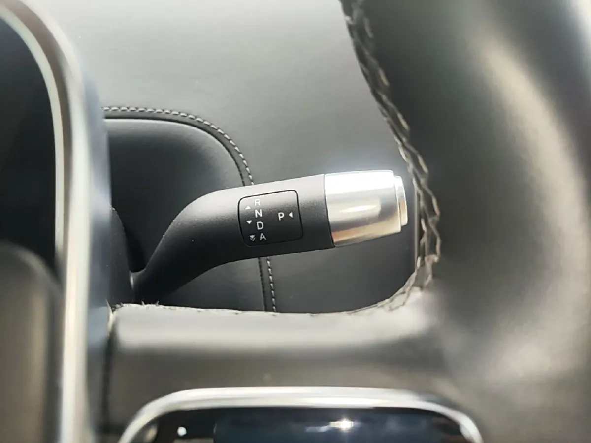 2022 Li L9 Range Extended 154HP REEV 42.6KWH,autocango,china used car exporter,china ev exporter,chinese used car exporter,chinese used ev exporter