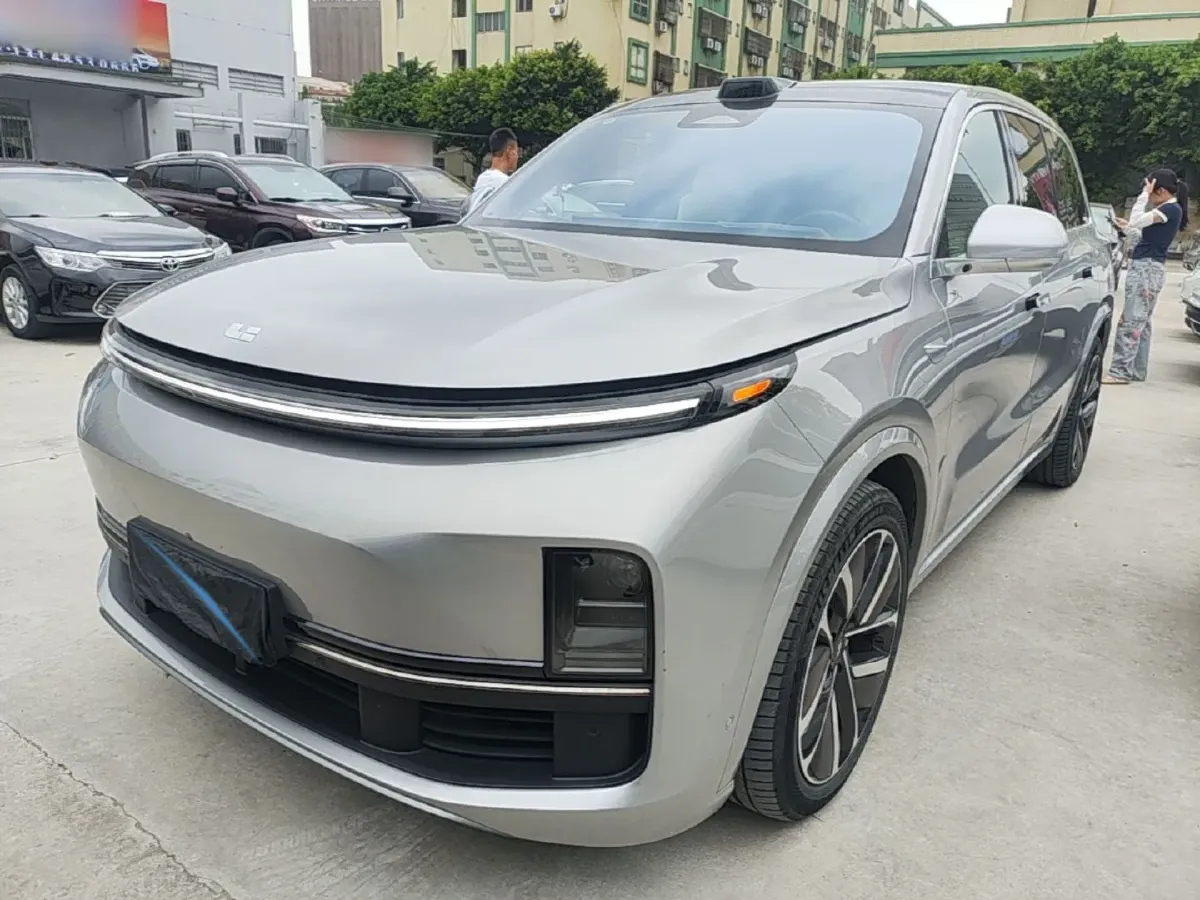 2022 Li L9 Range Extended 154HP REEV 42.6KWH,autocango,china used car exporter,china ev exporter,chinese used car exporter,chinese used ev exporter
