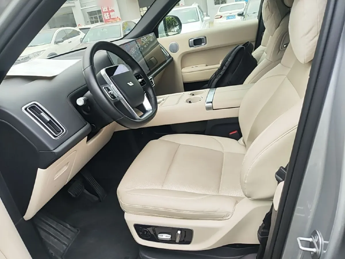 2022 Li L9 Range Extended 154HP REEV 42.6KWH,autocango,china used car exporter,china ev exporter,chinese used car exporter,chinese used ev exporter