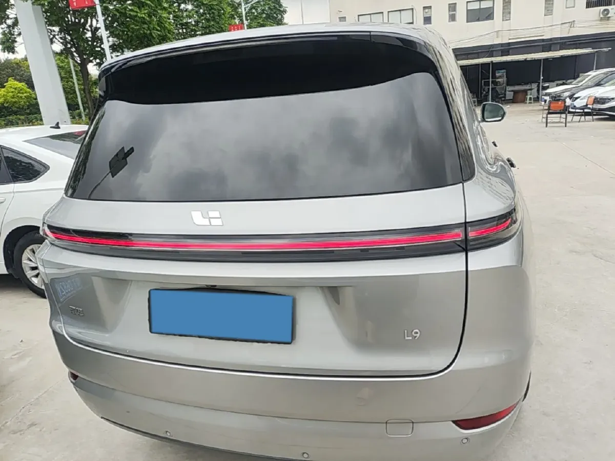 2022 Li L9 Range Extended 154HP REEV 42.6KWH,autocango,china used car exporter,china ev exporter,chinese used car exporter,chinese used ev exporter