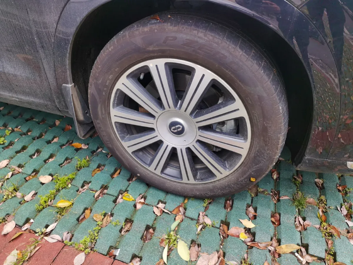 2024 AITO AITO M7 1.5T 152HP L4 REEV 38.5KWH,autocango,china used car exporter,china ev exporter,chinese used car exporter,chinese used ev exporter