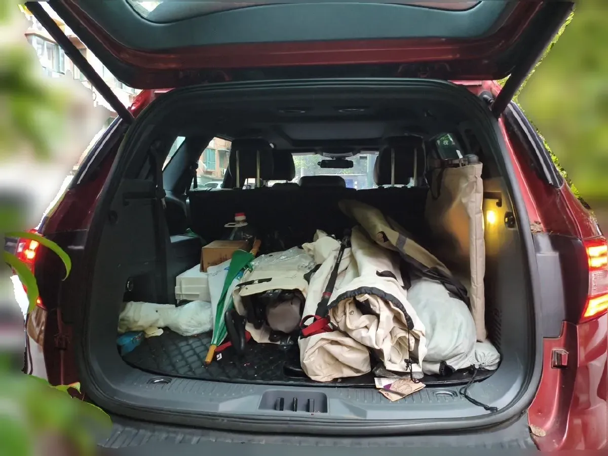 2016 Ford Everest 2.0T 245HP L4 6AT,autocango,china used car exporter,china ev exporter,chinese used car exporter,chinese used ev exporter