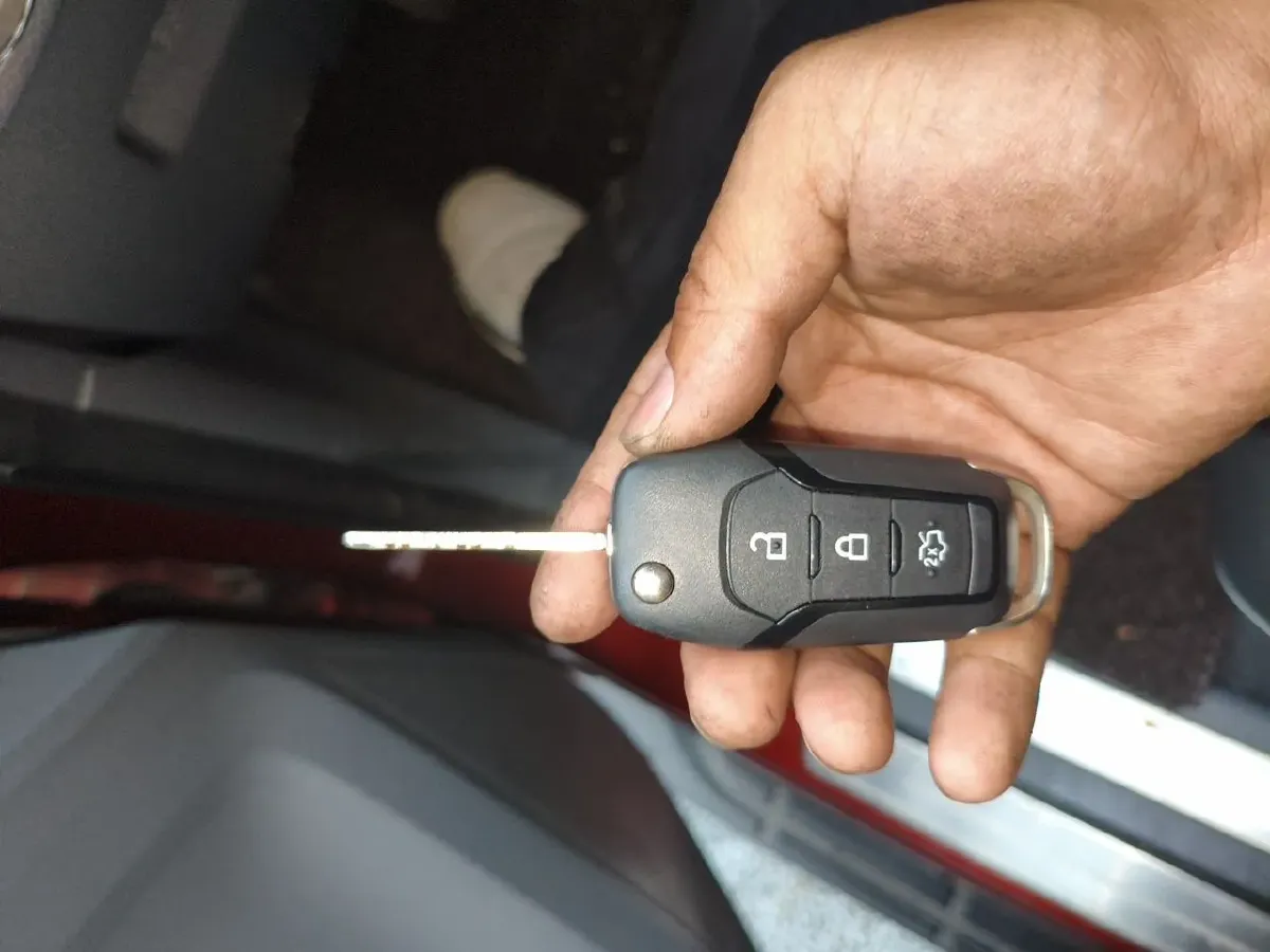 2016 Ford Everest 2.0T 245HP L4 6AT,autocango,china used car exporter,china ev exporter,chinese used car exporter,chinese used ev exporter