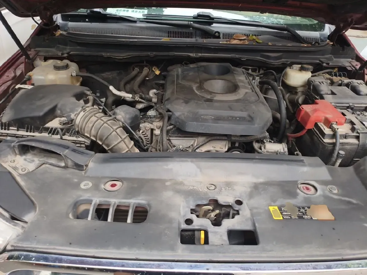 2016 Ford Everest 2.0T 245HP L4 6AT,autocango,china used car exporter,china ev exporter,chinese used car exporter,chinese used ev exporter