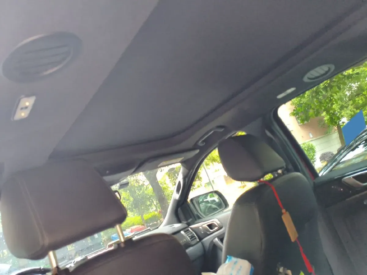 2016 Ford Everest 2.0T 245HP L4 6AT,autocango,china used car exporter,china ev exporter,chinese used car exporter,chinese used ev exporter