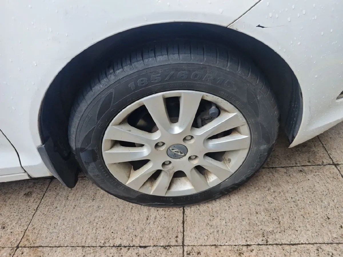 2015 Chery Fulwin 2 1.5L 109HP L4 5MT,autocango,china used car exporter,china ev exporter,chinese used car exporter,chinese used ev exporter