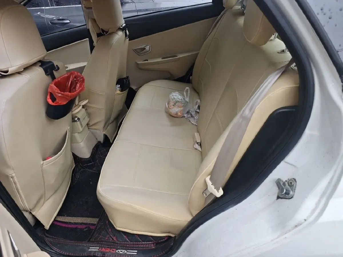2015 Chery Fulwin 2 1.5L 109HP L4 5MT,autocango,china used car exporter,china ev exporter,chinese used car exporter,chinese used ev exporter