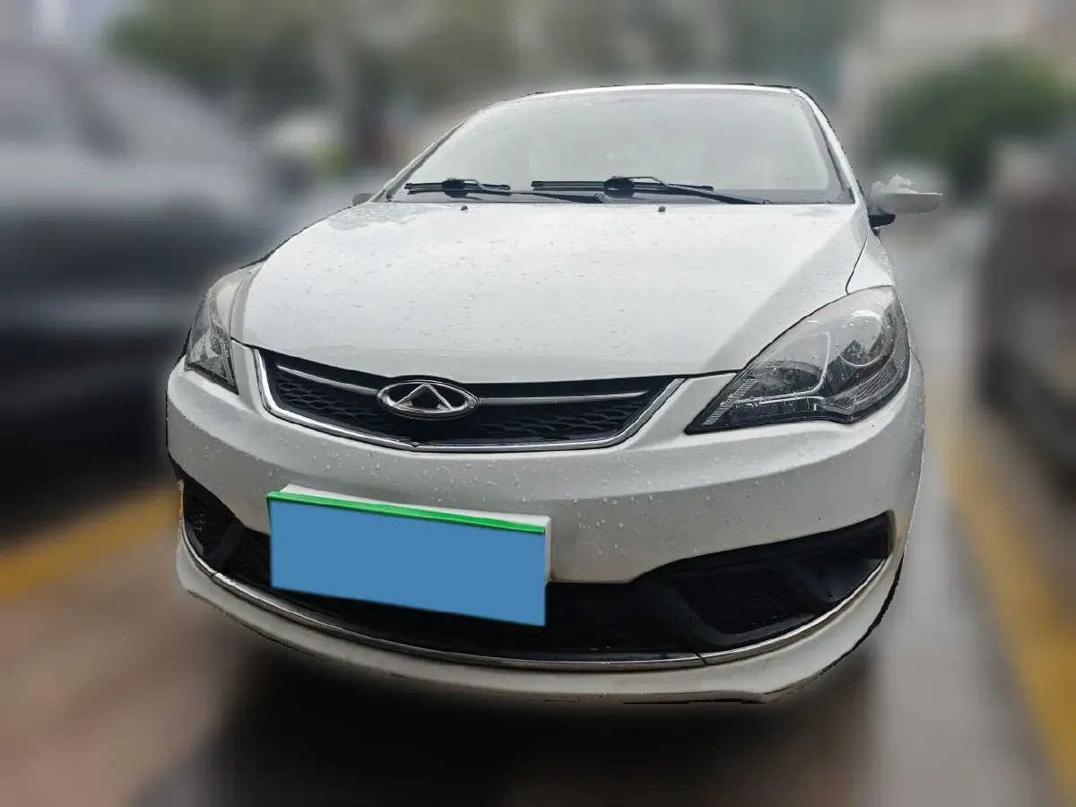 2015 Chery Fulwin 2 1.5L 109HP L4 5MT,autocango,china used car exporter,china ev exporter,chinese used car exporter,chinese used ev exporter