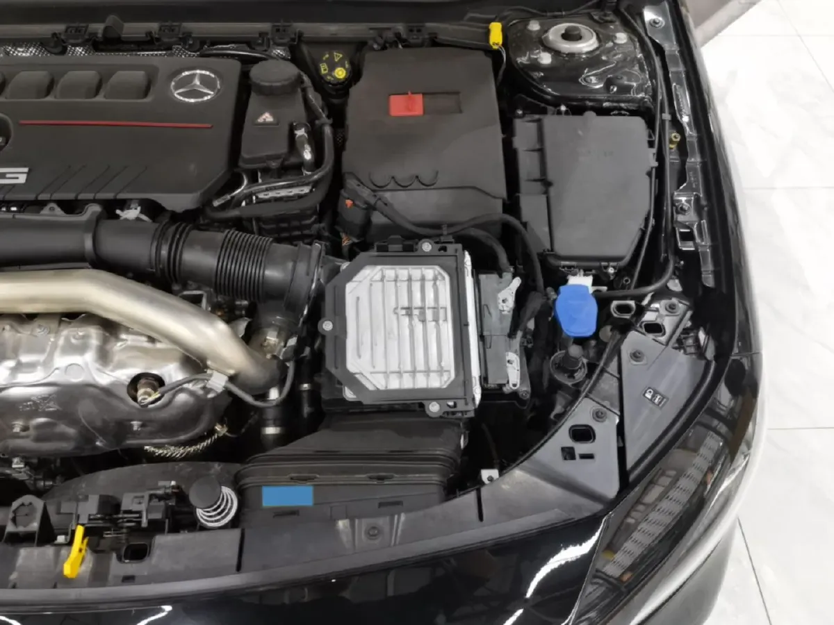 2024 Mercedes-Benz A AMG 2.0T 306HP L4 8DCT,autocango,china used car exporter,china ev exporter,chinese used car exporter,chinese used ev exporter