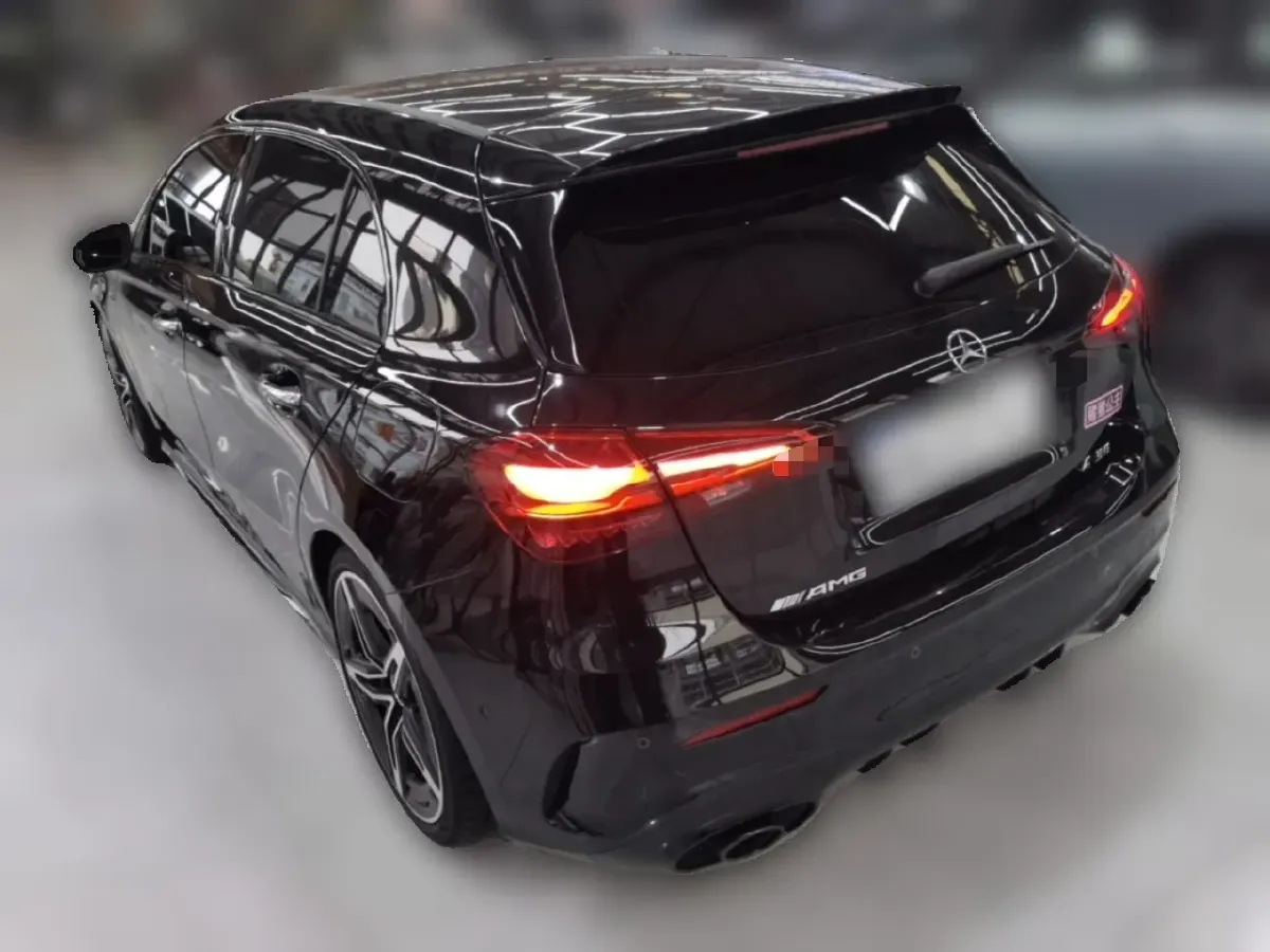 2024 Mercedes-Benz A AMG 2.0T 306HP L4 8DCT,autocango,china used car exporter,china ev exporter,chinese used car exporter,chinese used ev exporter