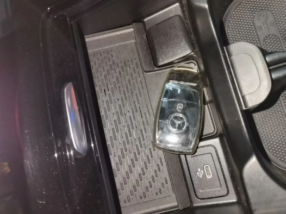 2024 Mercedes-Benz A AMG 2.0T 306HP L4 8DCT,autocango,china used car exporter,china ev exporter,chinese used car exporter,chinese used ev exporter