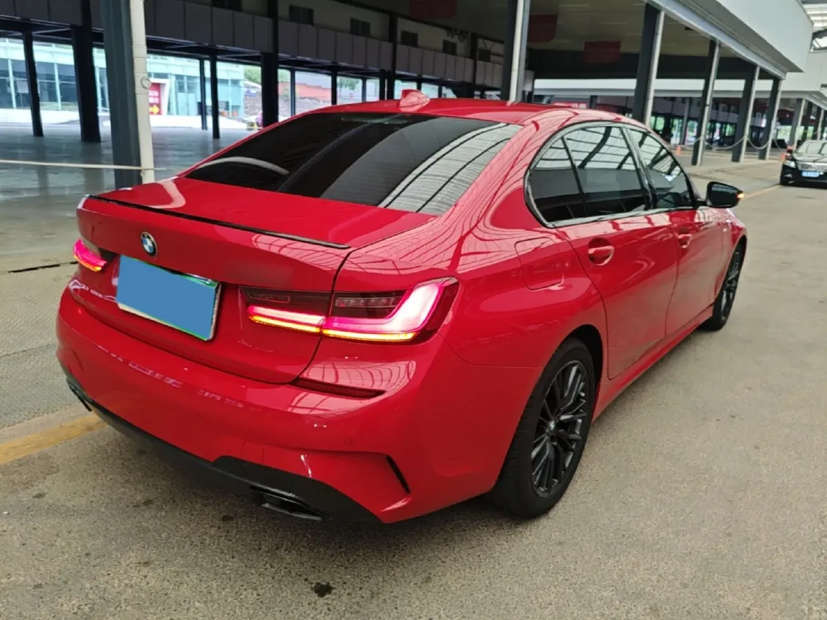 2021 BMW 3 Series 2.0T 184HP L4 8AT,autocango,china used car exporter,china ev exporter,chinese used car exporter,chinese used ev exporter