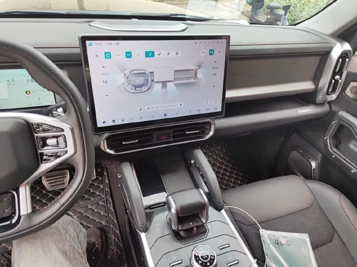 2023 Jetour Traveller 2.0T 254HP L4 8AT,autocango,china used car exporter,china ev exporter,chinese used car exporter,chinese used ev exporter