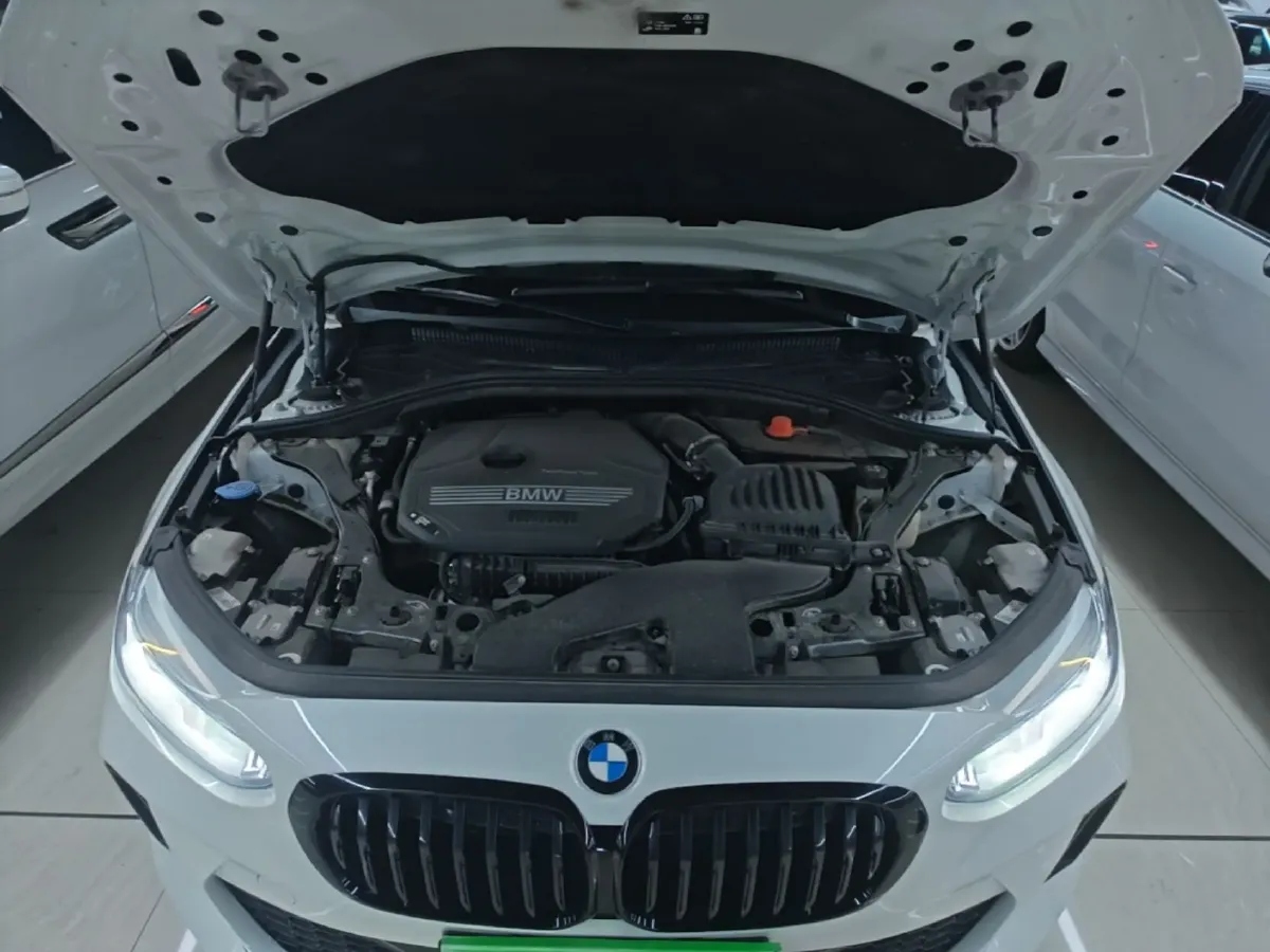 2023 BMW 1 Series 1.5T 136HP L3 7DCT,autocango,china used car exporter,china ev exporter,chinese used car exporter,chinese used ev exporter