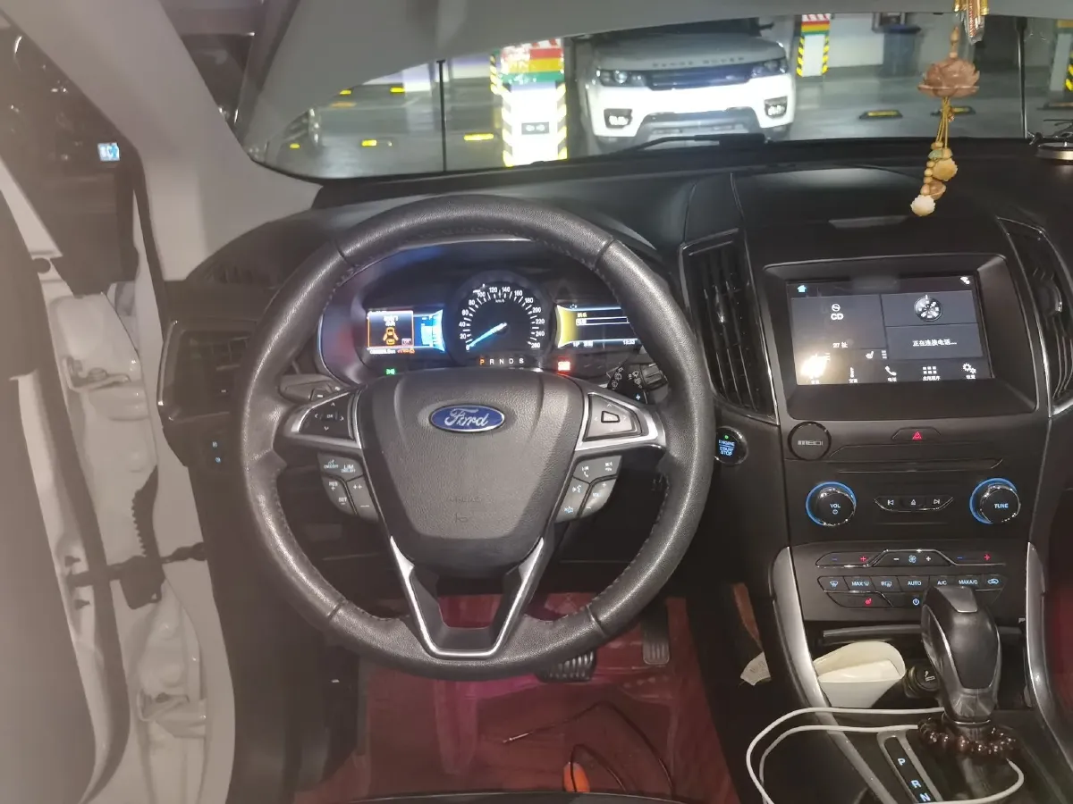 2018 Ford Edge 2.0T 245HP L4 6AT,autocango,china used car exporter,china ev exporter,chinese used car exporter,chinese used ev exporter