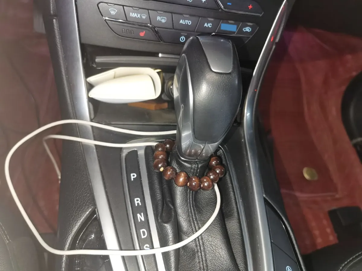 2018 Ford Edge 2.0T 245HP L4 6AT,autocango,china used car exporter,china ev exporter,chinese used car exporter,chinese used ev exporter