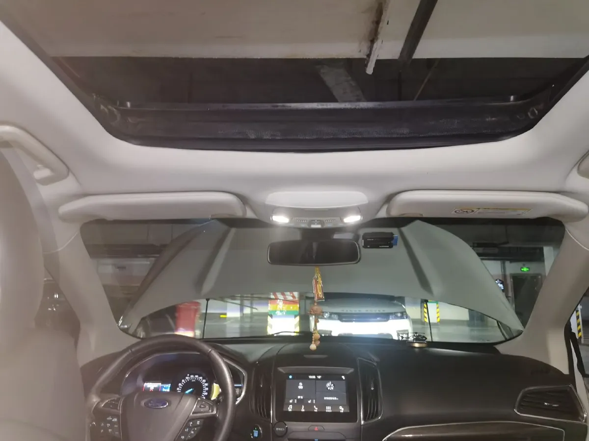 2018 Ford Edge 2.0T 245HP L4 6AT,autocango,china used car exporter,china ev exporter,chinese used car exporter,chinese used ev exporter