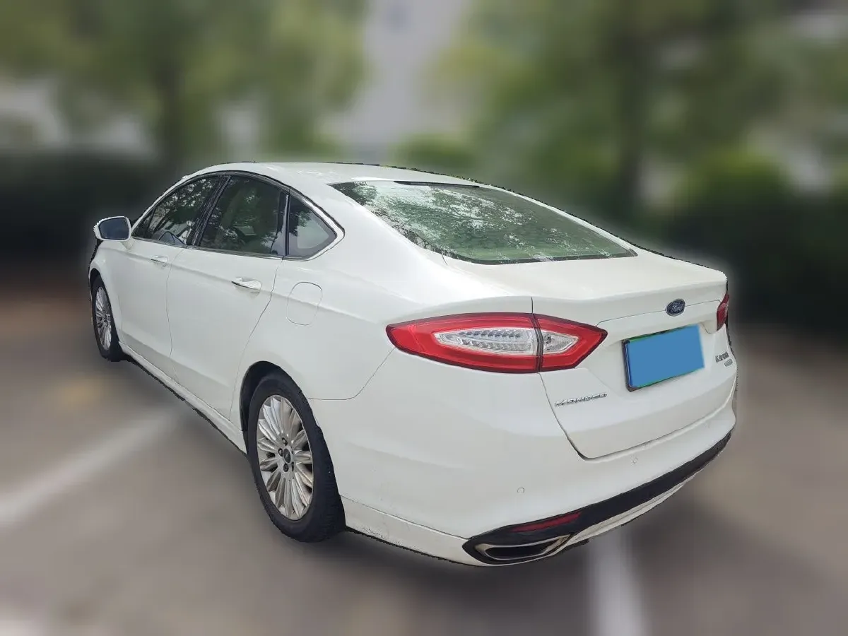 2013 Ford Mondeo 2.0T 203HP L4 6AT,autocango,china used car exporter,china ev exporter,chinese used car exporter,chinese used ev exporter