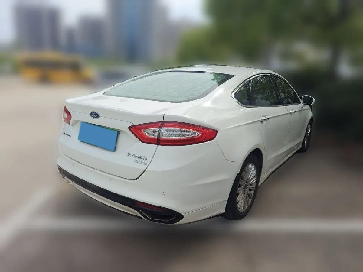 2013 Ford Mondeo 2.0T 203HP L4 6AT,autocango,china used car exporter,china ev exporter,chinese used car exporter,chinese used ev exporter
