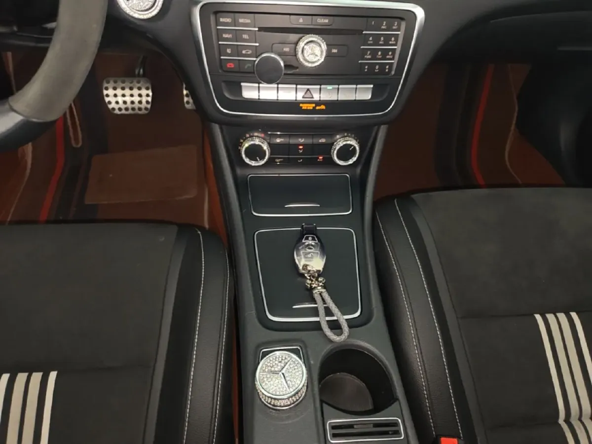 2018 Mercedes-Benz GLA Class 1.6T 156HP L4 7DCT,autocango,china used car exporter,china ev exporter,chinese used car exporter,chinese used ev exporter