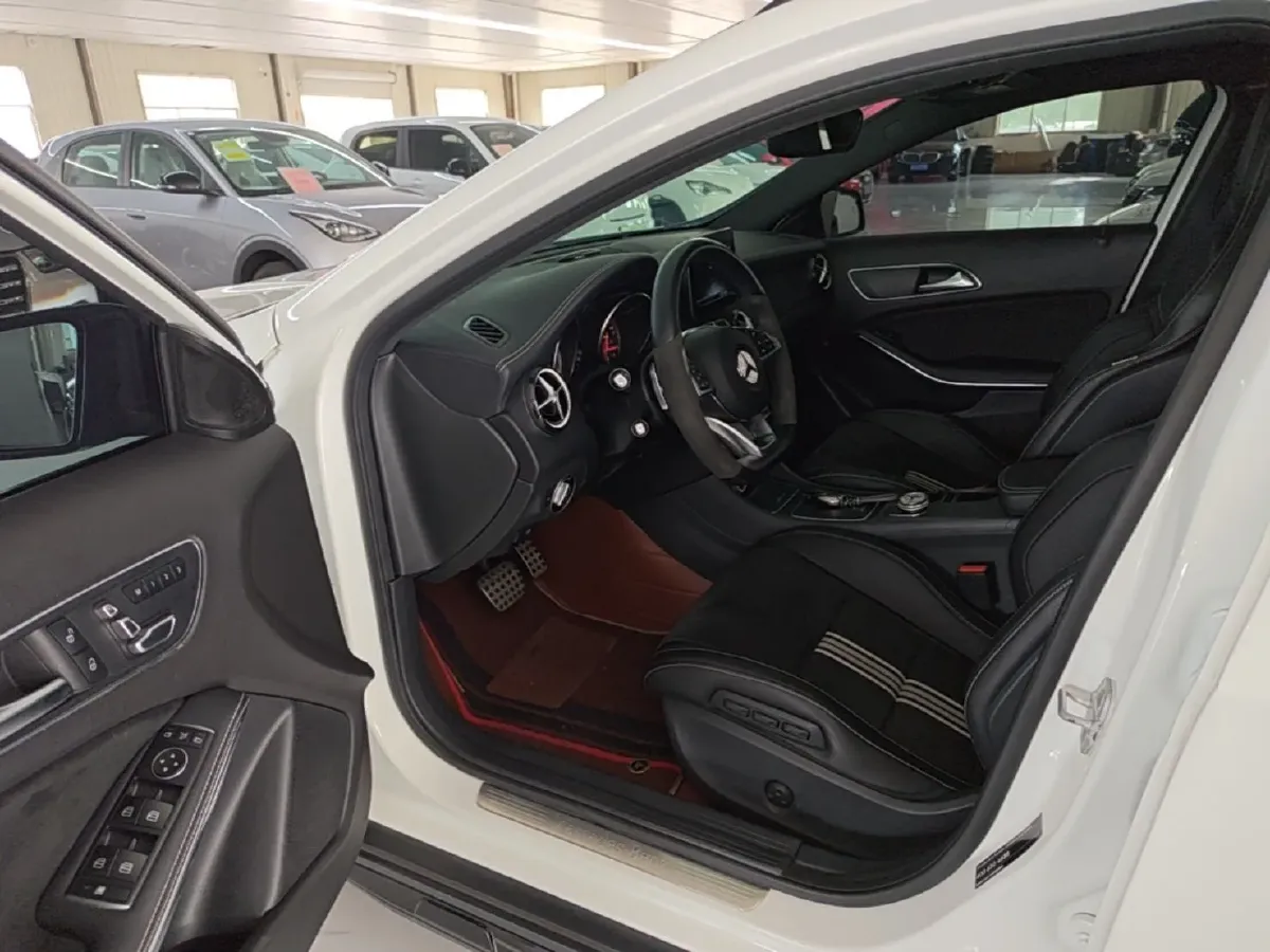 2018 Mercedes-Benz GLA Class 1.6T 156HP L4 7DCT,autocango,china used car exporter,china ev exporter,chinese used car exporter,chinese used ev exporter