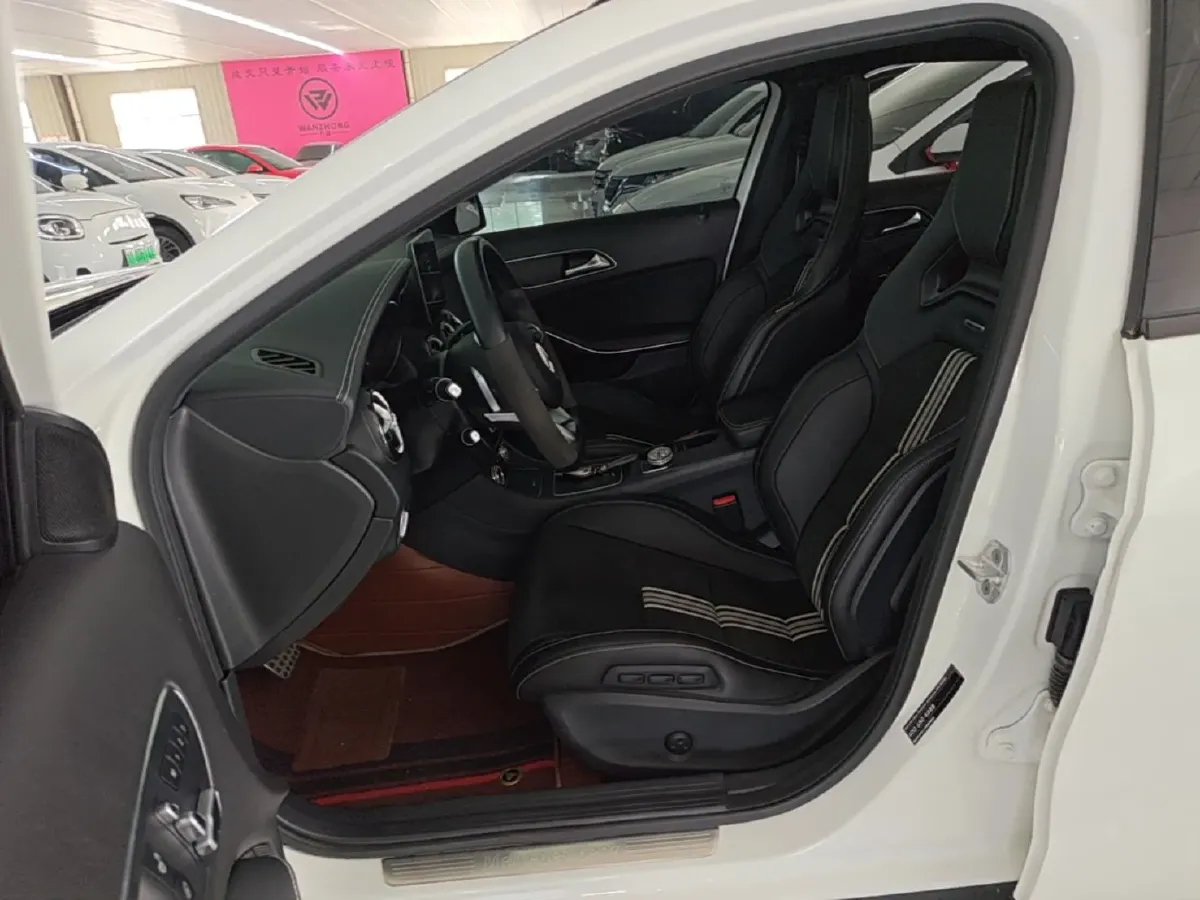 2018 Mercedes-Benz GLA Class 1.6T 156HP L4 7DCT,autocango,china used car exporter,china ev exporter,chinese used car exporter,chinese used ev exporter