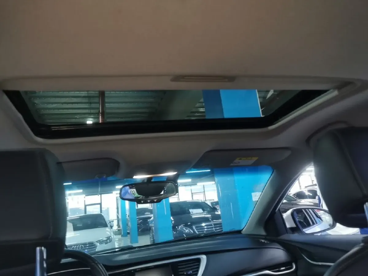 2019 ChangAn CS85 Coupe 2.0T 233HP L4 8AT,autocango,china used car exporter,china ev exporter,chinese used car exporter,chinese used ev exporter