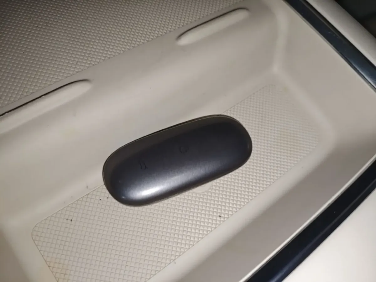 2023 Li L8 Range Extended 154HP REEV 40.9KWH,autocango,china used car exporter,china ev exporter,chinese used car exporter,chinese used ev exporter