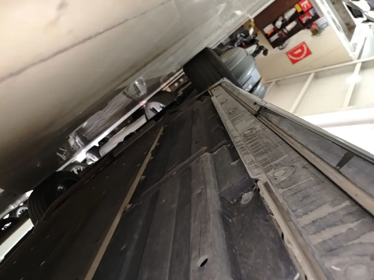 2023 Li L8 Range Extended 154HP REEV 40.9KWH,autocango,china used car exporter,china ev exporter,chinese used car exporter,chinese used ev exporter