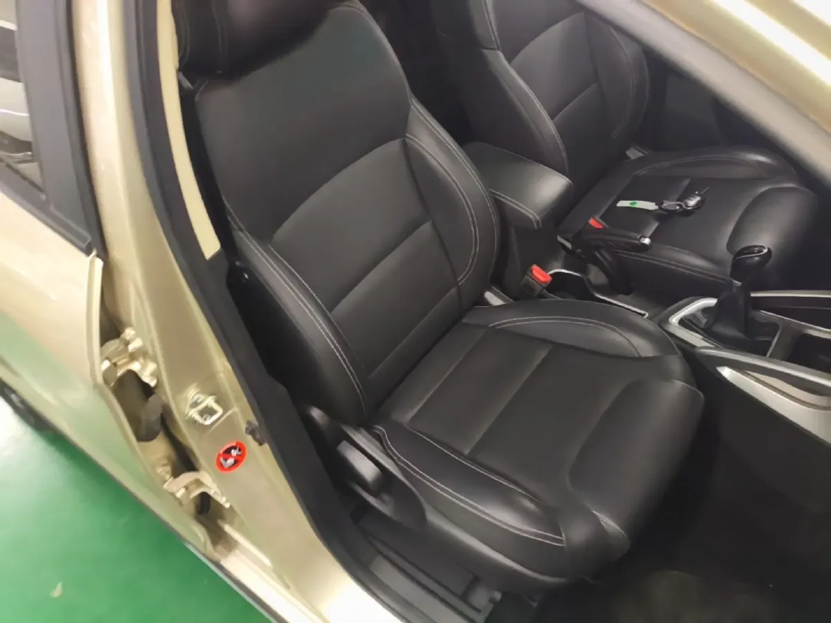 2017 Geely Vision X3 1.5L 102HP L4 5MT,autocango,china used car exporter,china ev exporter,chinese used car exporter,chinese used ev exporter