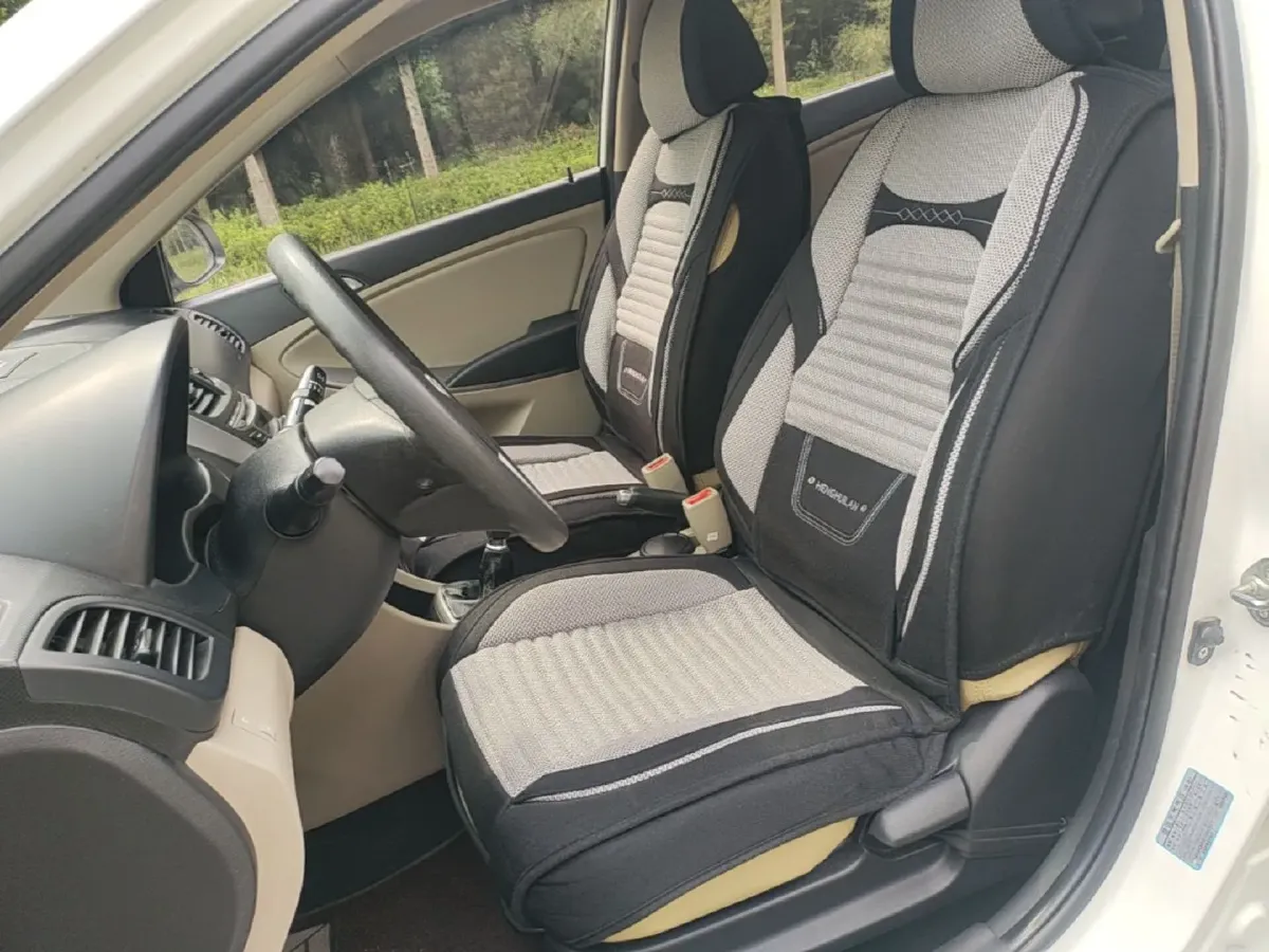 2014 Chery Tiggo 3 1.6L 126HP L4 5MT,autocango,china used car exporter,china ev exporter,chinese used car exporter,chinese used ev exporter