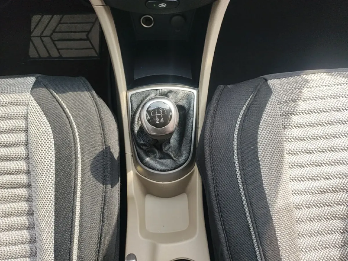 2014 Chery Tiggo 3 1.6L 126HP L4 5MT,autocango,china used car exporter,china ev exporter,chinese used car exporter,chinese used ev exporter