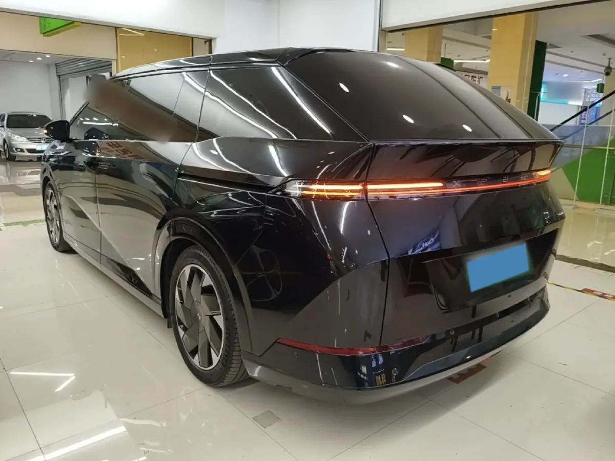 2024 Xpeng X9 BEV 101.5KWH,autocango,china used car exporter,china ev exporter,chinese used car exporter,chinese used ev exporter