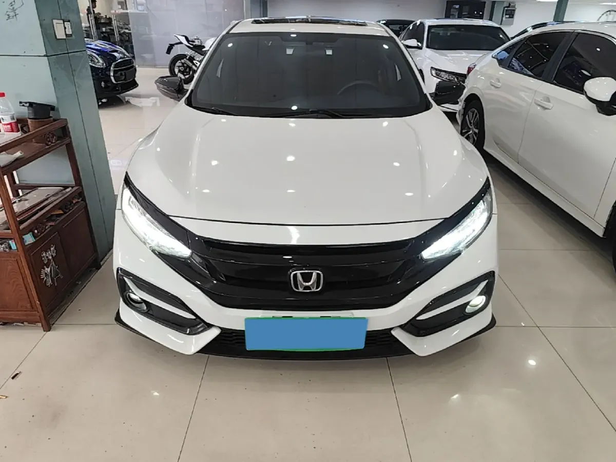 2021 Honda Civic 1.5T 177HP L4 CVT,autocango,china used car exporter,china ev exporter,chinese used car exporter,chinese used ev exporter