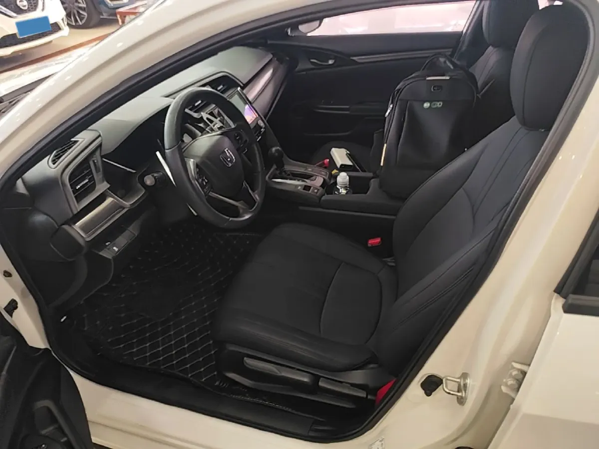 2021 Honda Civic 1.5T 177HP L4 CVT,autocango,china used car exporter,china ev exporter,chinese used car exporter,chinese used ev exporter