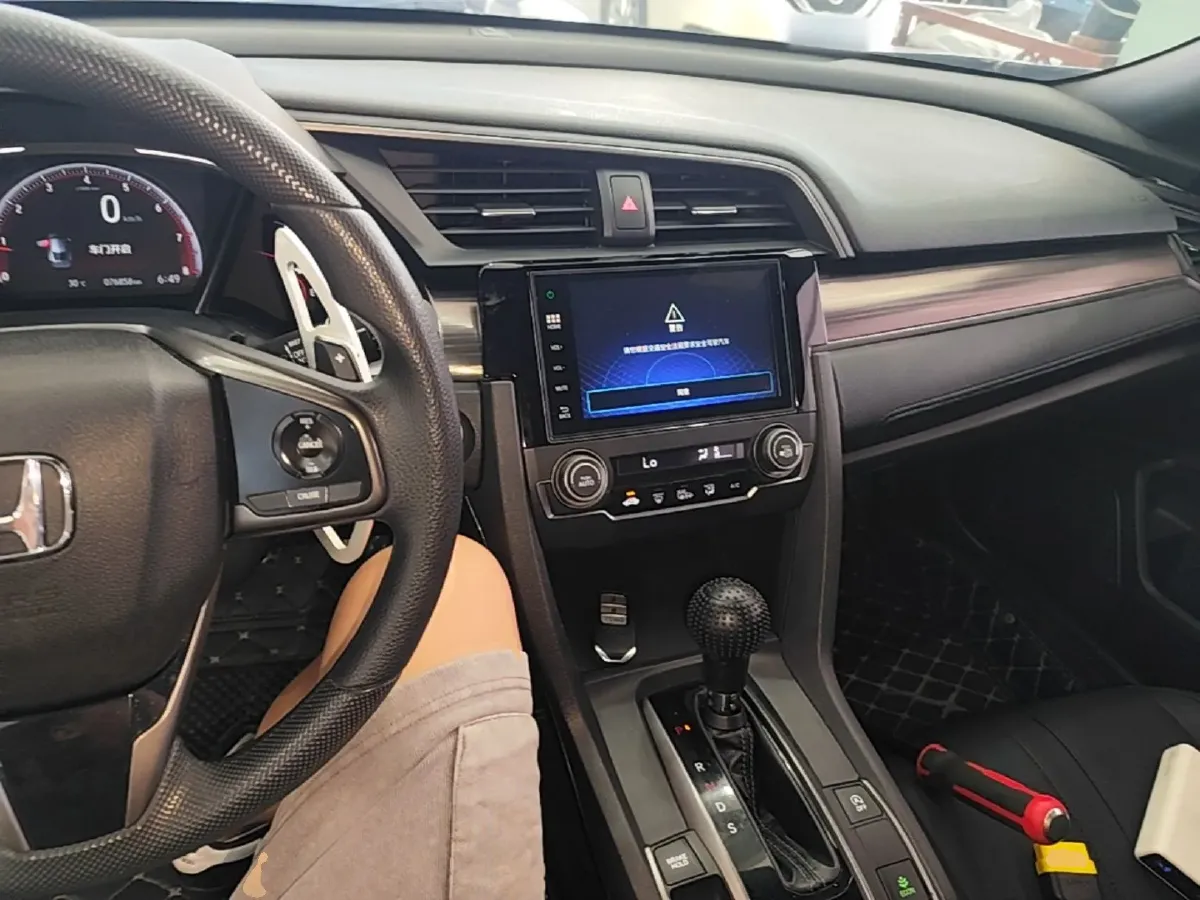 2021 Honda Civic 1.5T 177HP L4 CVT,autocango,china used car exporter,china ev exporter,chinese used car exporter,chinese used ev exporter