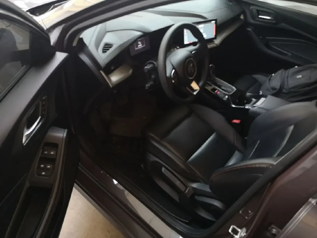 2021 MG 5 1.5L 120HP L4 CVT,autocango,china used car exporter,china ev exporter,chinese used car exporter,chinese used ev exporter