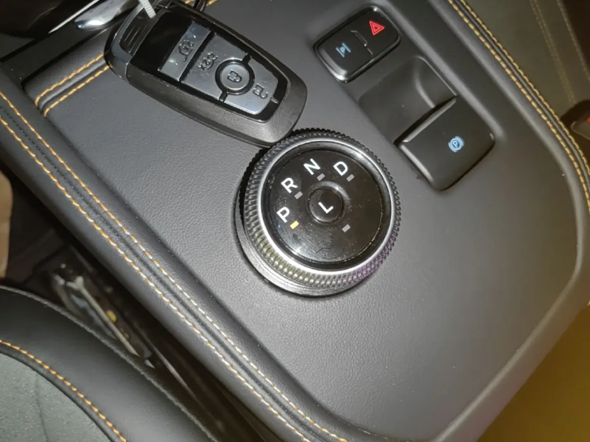 2024 Ford Mustang Mach-E BEV 80.3KWH,autocango,china used car exporter,china ev exporter,chinese used car exporter,chinese used ev exporter