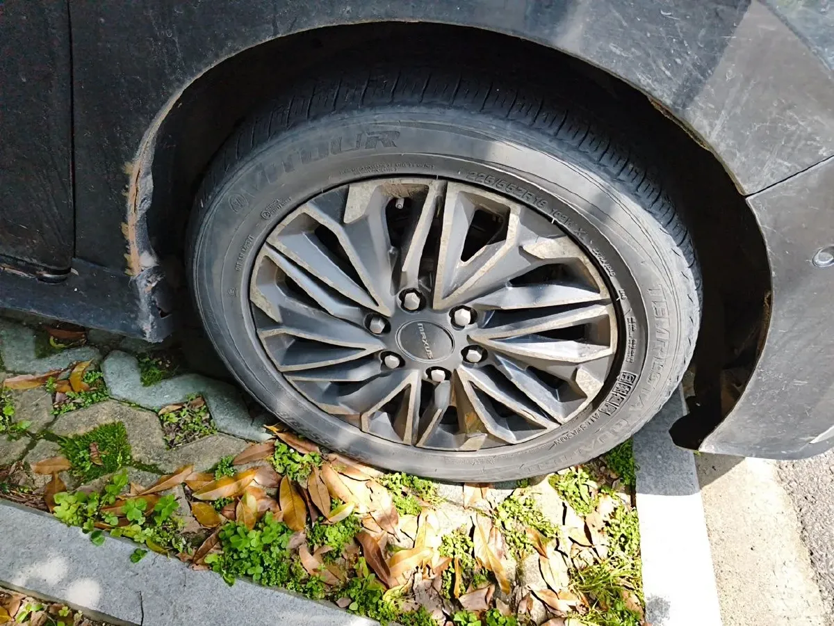 2019 Volkswagen Tiguan L 2.0T 220HP L4 7DCT,autocango,china used car exporter,china ev exporter,chinese used car exporter,chinese used ev exporter