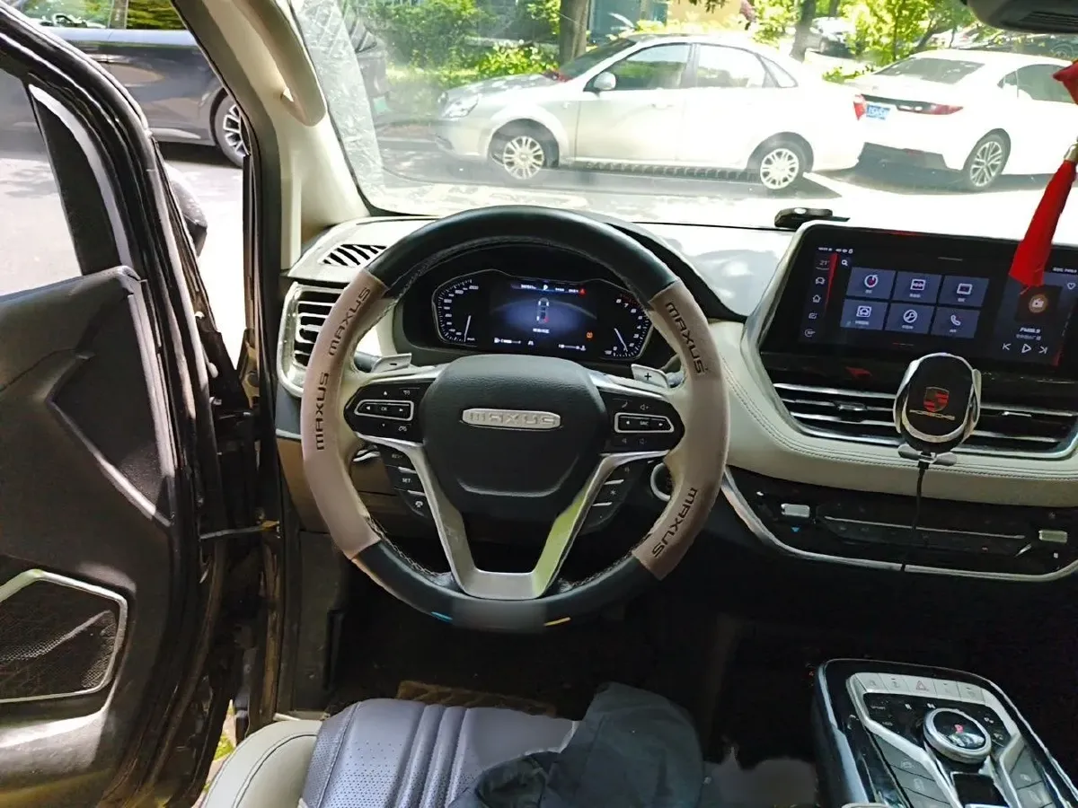 2019 Volkswagen Tiguan L 2.0T 220HP L4 7DCT,autocango,china used car exporter,china ev exporter,chinese used car exporter,chinese used ev exporter