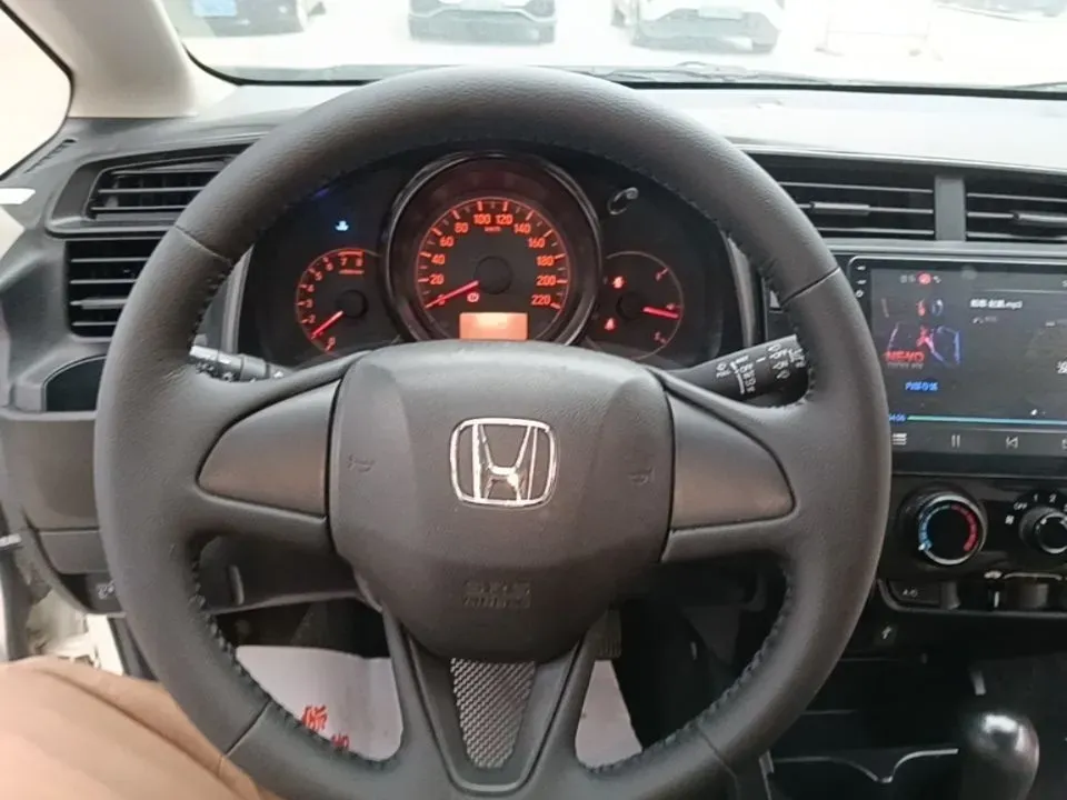 2018 Honda Fit 1.5L 131HP L4 CVT,autocango,china used car exporter,china ev exporter,chinese used car exporter,chinese used ev exporter