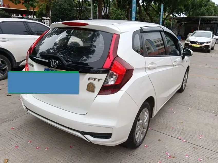 2018 Honda Fit 1.5L 131HP L4 CVT,autocango,china used car exporter,china ev exporter,chinese used car exporter,chinese used ev exporter