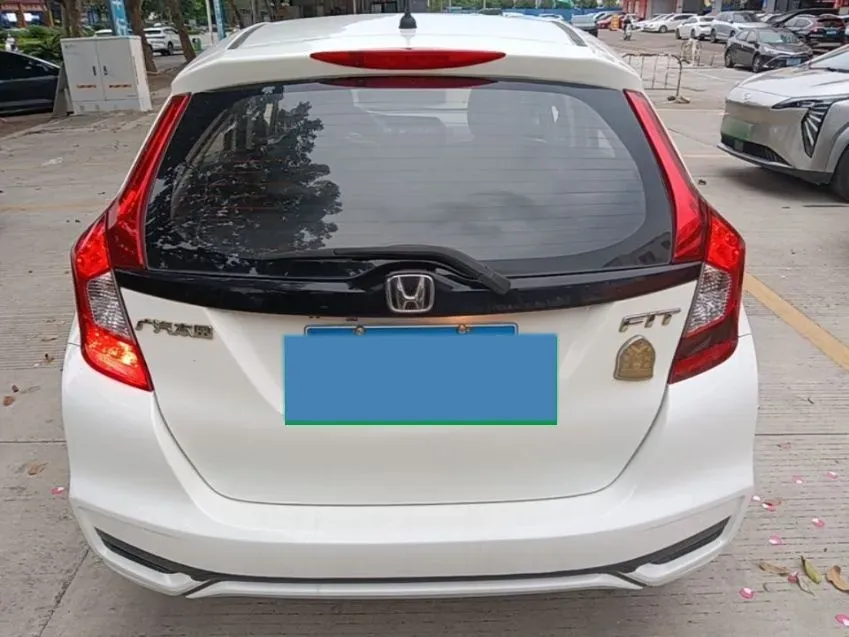 2018 Honda Fit 1.5L 131HP L4 CVT,autocango,china used car exporter,china ev exporter,chinese used car exporter,chinese used ev exporter
