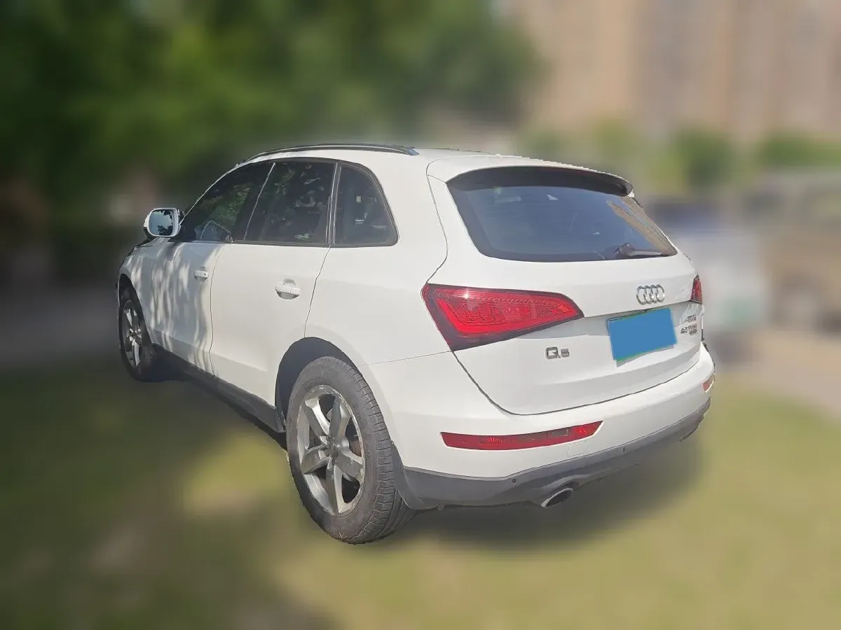 2015 Audi Q5 2.0T 224HP L4 8AT,autocango,china used car exporter,china ev exporter,chinese used car exporter,chinese used ev exporter