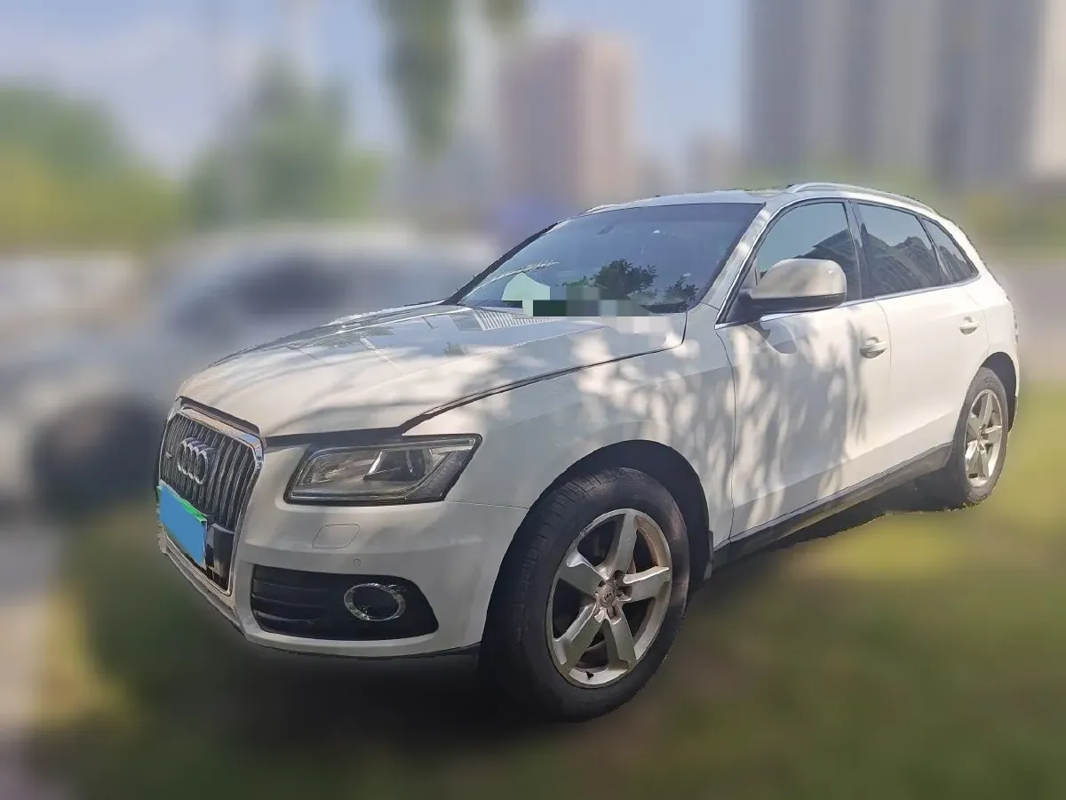 2015 Audi Q5 2.0T 224HP L4 8AT,autocango,china used car exporter,china ev exporter,chinese used car exporter,chinese used ev exporter