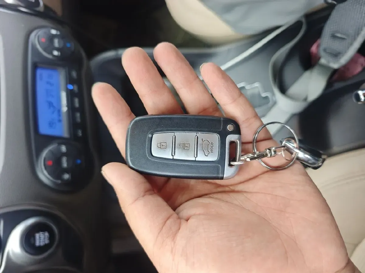 2010 Hyundai ix35 2.0L 163HP L4 6AT,autocango,china used car exporter,china ev exporter,chinese used car exporter,chinese used ev exporter