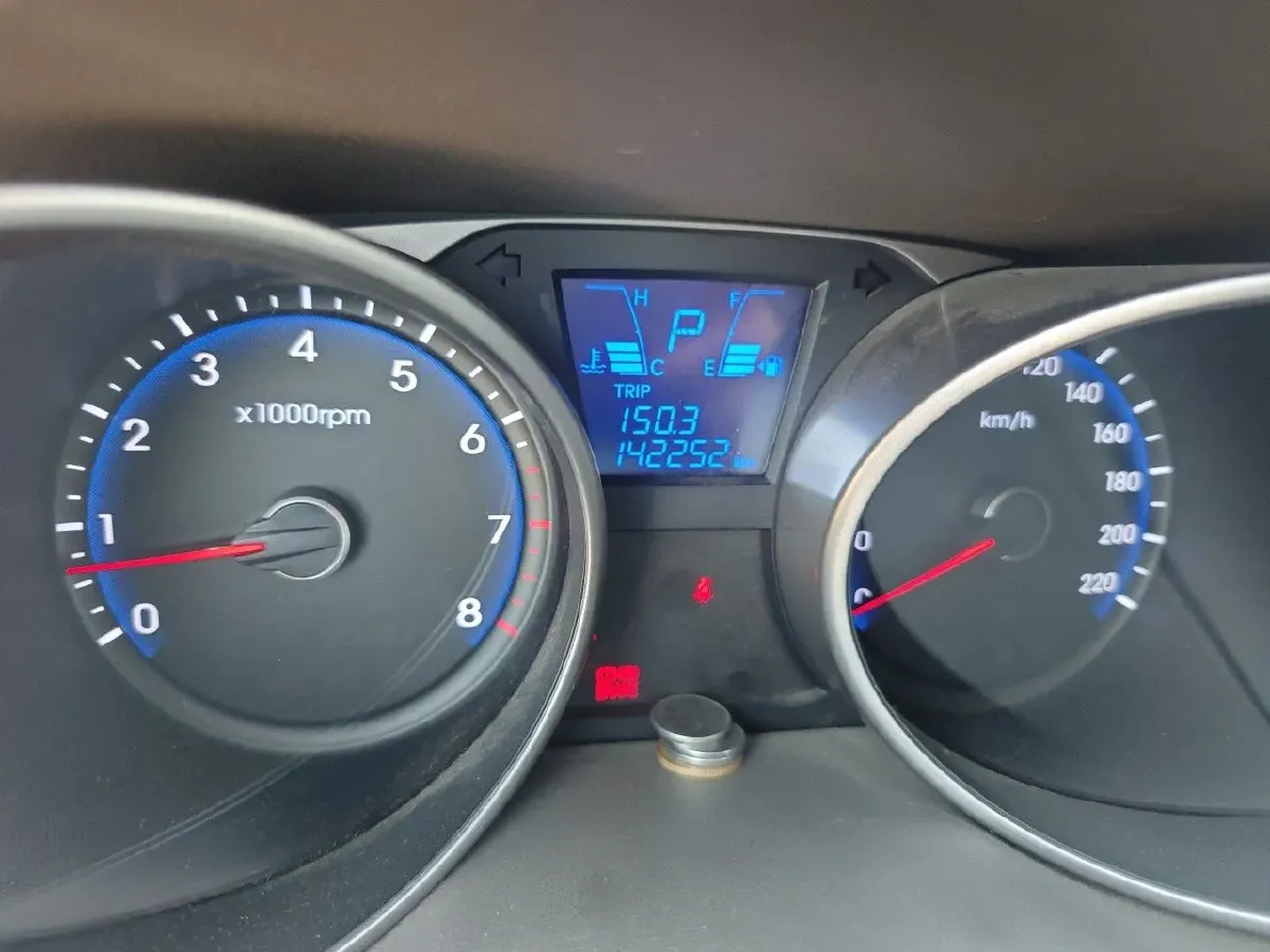 2010 Hyundai ix35 2.0L 163HP L4 6AT,autocango,china used car exporter,china ev exporter,chinese used car exporter,chinese used ev exporter