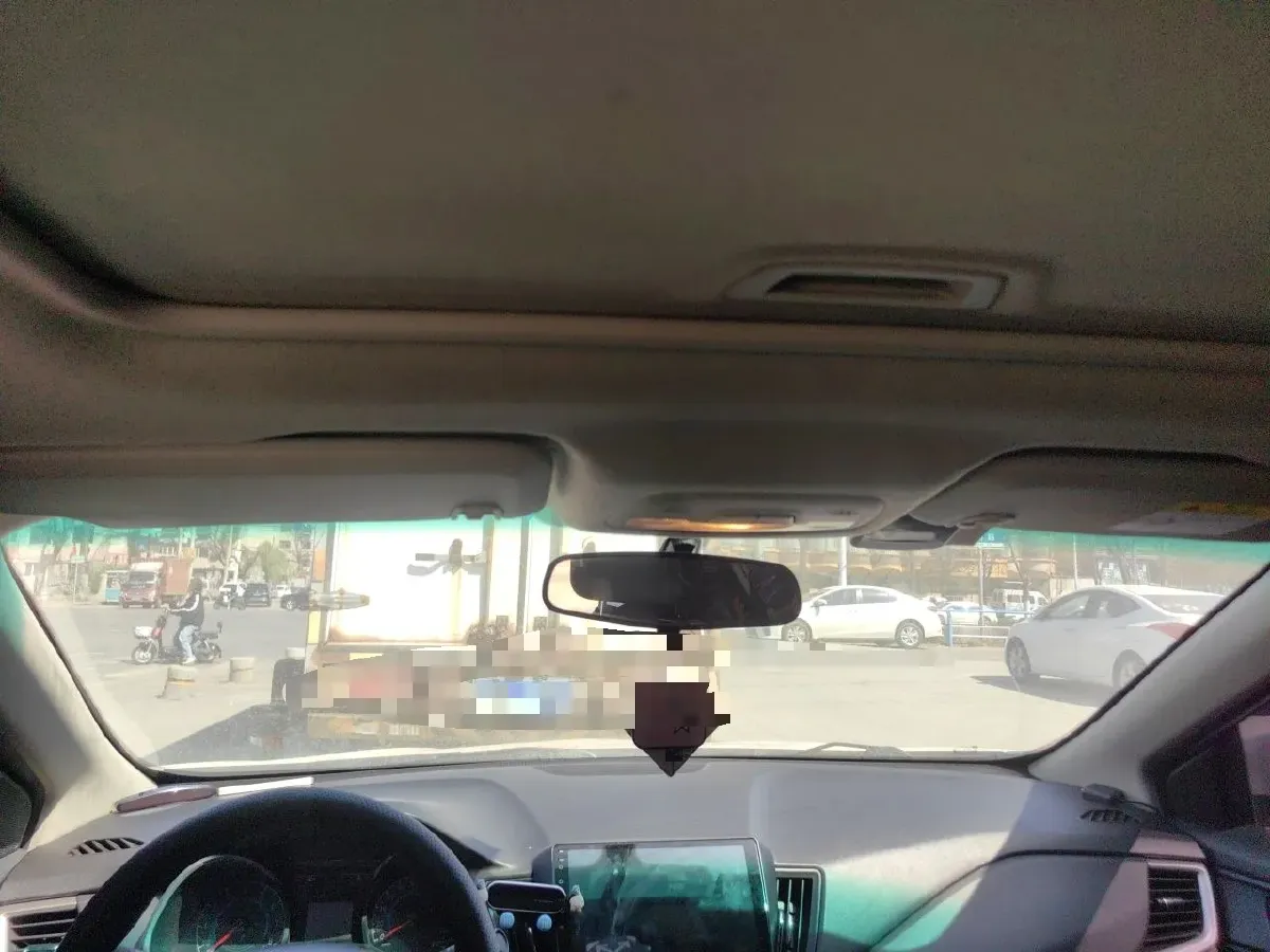 2019 ChangAn CS35 Plus 1.6L 128HP L4 6AT,autocango,china used car exporter,china ev exporter,chinese used car exporter,chinese used ev exporter