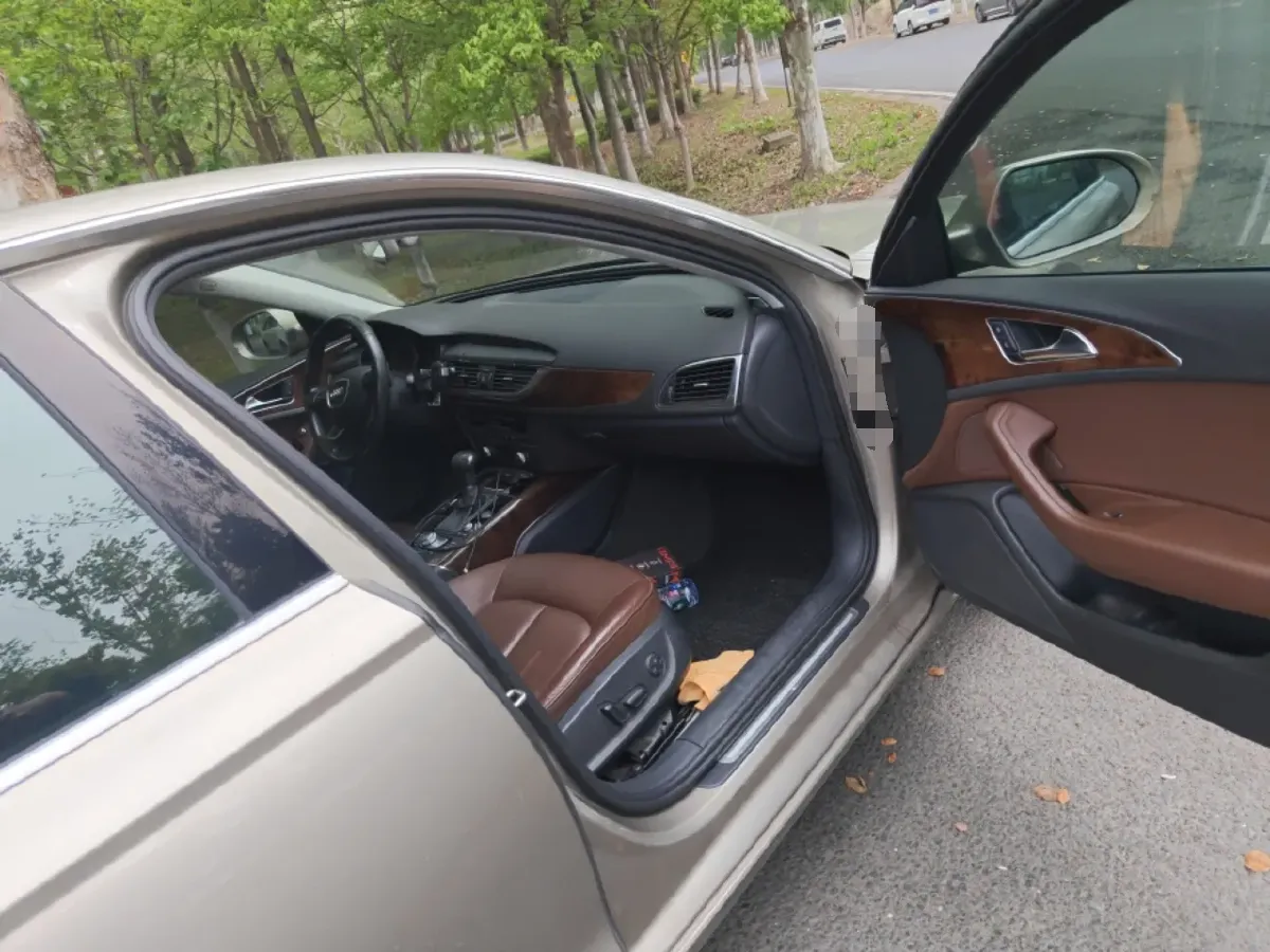 2012 Audi A6L 2.5L 190HP V6 CVT,autocango,china used car exporter,china ev exporter,chinese used car exporter,chinese used ev exporter